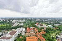 Stunning And Homey Studio Apartment The Ayoma