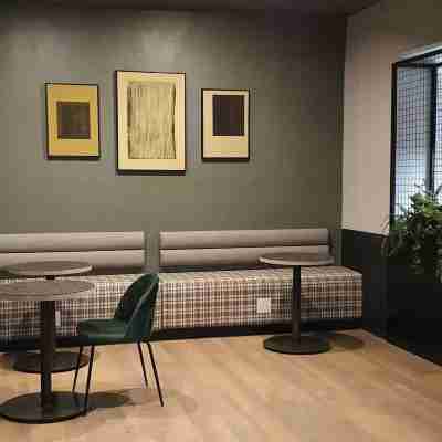 129 Comfortable 1-bedroom Apartment Others