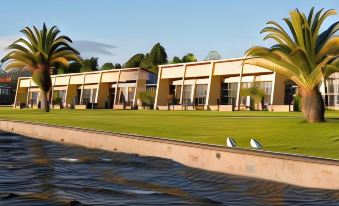 Oasis Beach Resort