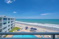 Top Floor Oceanfront 2Br w/ Balcony at Paradise Beach Club, Unit 447