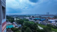 Apartemen Riverview Tower Mahakam with NETFLIX by UVroomsOfficial - 2 stjerner