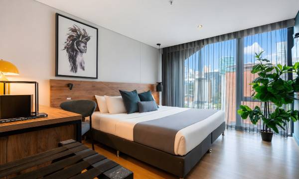 Hashtag 98 Hotel