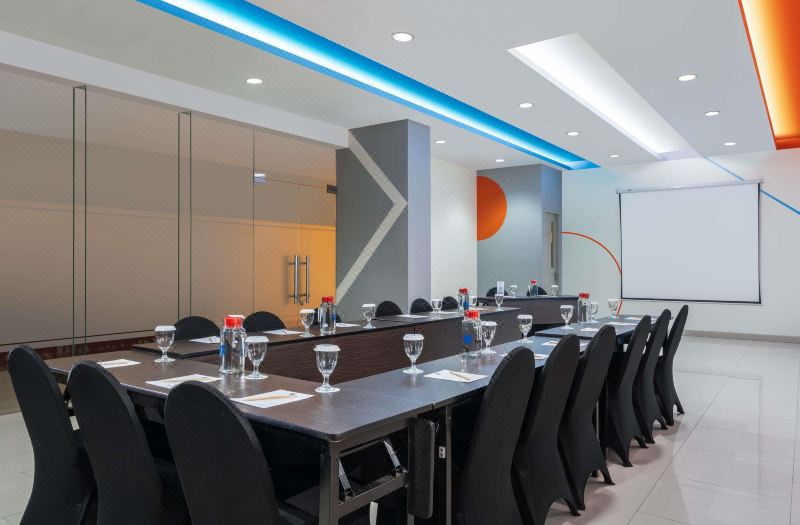 Ibis Budget Jakarta Cikini photo 2