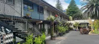 Waterfalls Estate - โมเทล & แคมป์กราวด์ - โมเทล