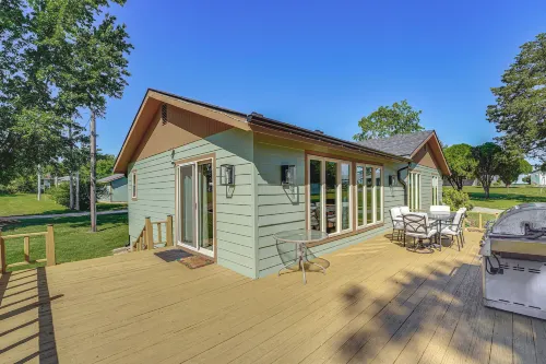 Kayaks & Boat Dock: Waterfront Home in Grove - Pet friendly