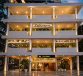 Hotel City Heart Premium - С баром