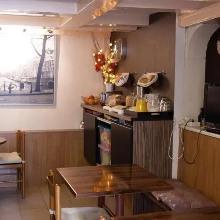 Hostel the Veteran