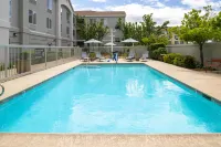 Hampton Inn & Suites Redding