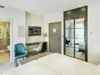 Sercotel Ayala โรงแรมใกล้สะพานซูบิซูรี