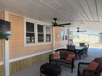 Family-Friendly Cottage Minutes from the Beach. Dogs Welcomed- Additional Fee. - Gym