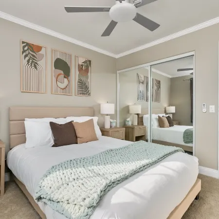 Cinema & Surf: Spacious 5BR Home 20 Mins to Coast