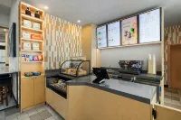 DoubleTree by Hilton Long Island City New York - breakfast