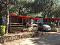 Acogedor chalet glamping en Palamós con vistas al jardín