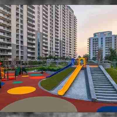 Luxurious 2-bedroom Apartment With Shared Pool in Gurugram Others