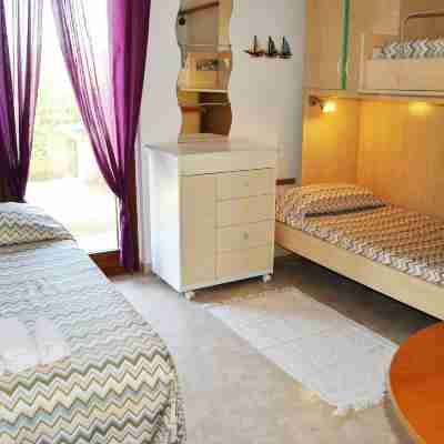 Villa Barbie Between Terracina and Sperlonga, 400 mt from Beach Rooms