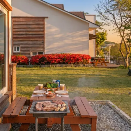 Daebudo White Island Pension