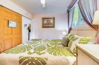 距火山國家公園7英里：帶露台的寧靜小屋！ - 民宿