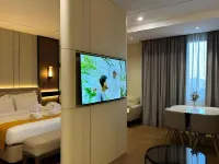 Hotel Furaya Hotels near Siak River
