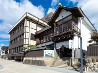 Nagaragawa-Onsen Ishikin Hotels in 