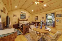 Romantic Wine Country Cabin Near Fredericksburg - 3-Star