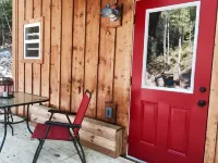 Discover Serenity at TinyFox Cabin: Your Perfect Getaway Surrounded by Nature - 2-Star