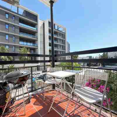 Harmony Beach Modern 2BR Retreat Others