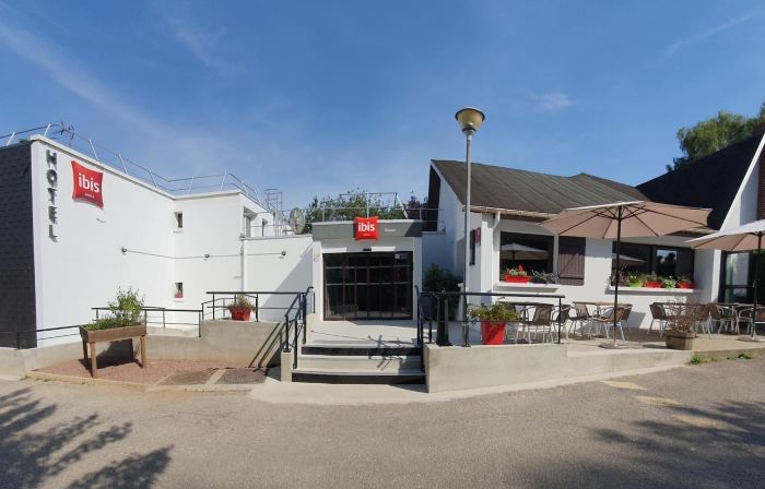 Ibis Dieppe Val Druel