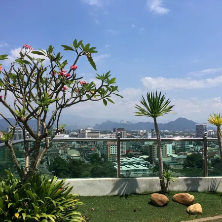 Kinta Riverfront Hotel & Suites