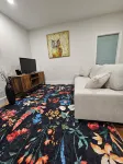 Stylish & Cozy Boston Retreat Near Train Station, Parks & Cafés - Bungalows