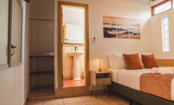Hotel Crossman