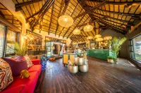 Gondwana Namushasha River Lodge - bar