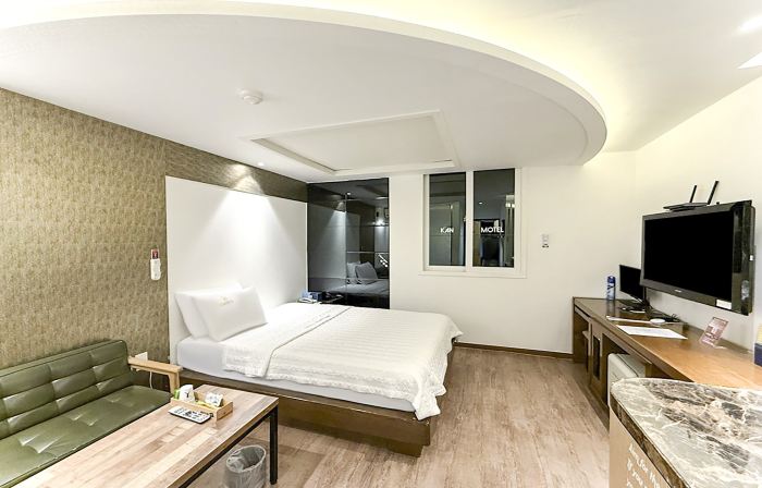 Gimcheon Stay Khan