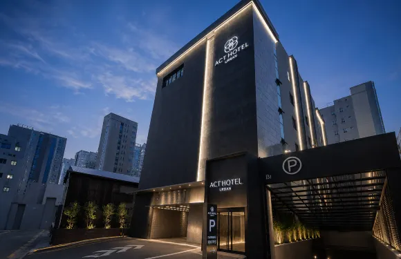 ACT HOTEL URBAN