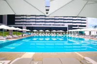 Grand Hotel Djibloho - Pools