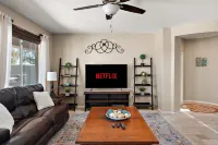 Sleeps 14 Pool Spa Fire Pit Billiards EV Plug - Bungalows