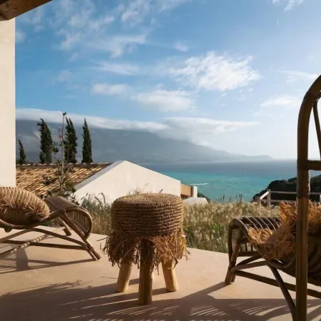 Eliámos Villas Hotel & Spa – Relais & Châteaux
