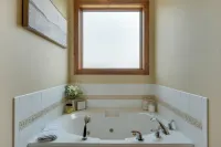 Relax in the Mountains! Hiking, Views - 4-Star