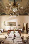 Hotel Tre Re - parkir