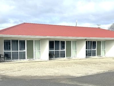 Charlton Motel