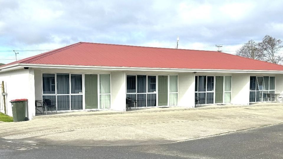 Charlton Motel