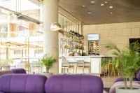 Shore Hotel - bar