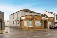 Luxurious 1 Bedroom With Private Parking and Wifi - 4-Star