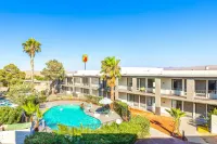 Super 8 by Wyndham Barstow - 2-Sterne