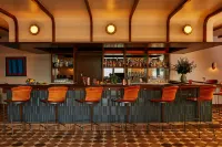 Trailborn Surf & Sound, Outdoor Collection by Marriott Bonvoy - bar