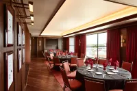 The Scarlet, Lincoln, a Tribute Portfolio Hotel - parking