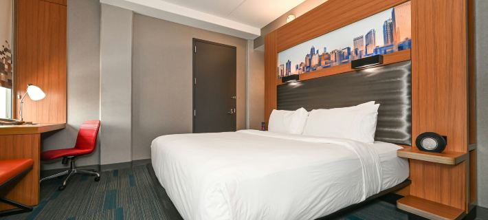 Aloft Charlotte City Center Hotels in Charlotte