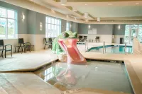 Holiday Inn Express & Suites Winona by IHG - Hot Tub