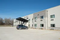 Cobblestone Inn & Suites - Forest City - С тренажерным залом