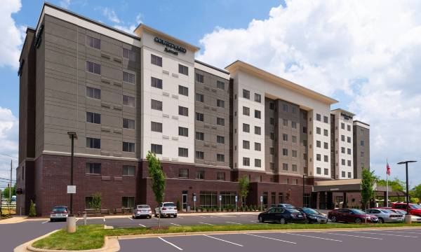 Courtyard Charlotte Northlake