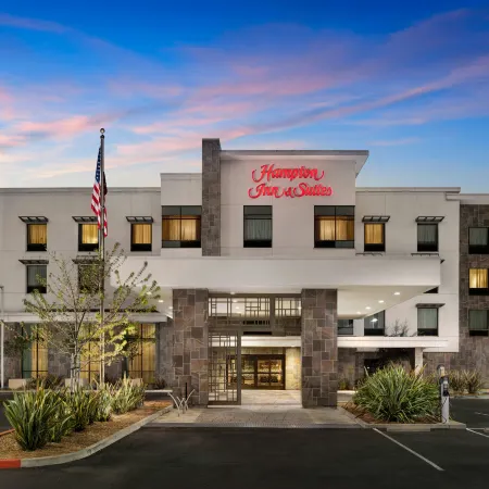 Hampton Inn & Suites Napa
